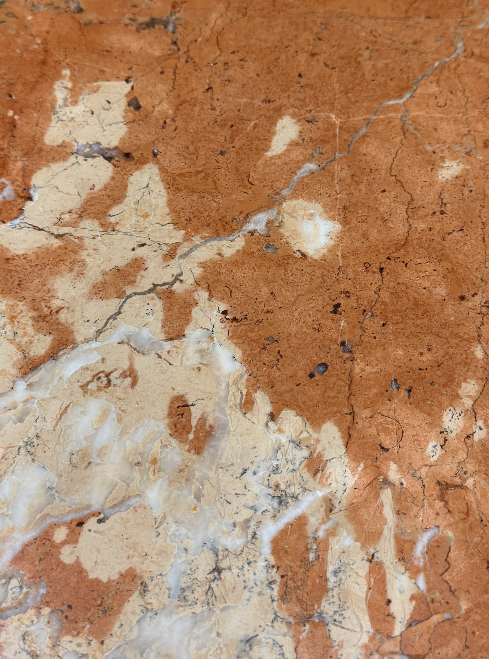 marmol-rojo-alicante-artemarmol-colombia