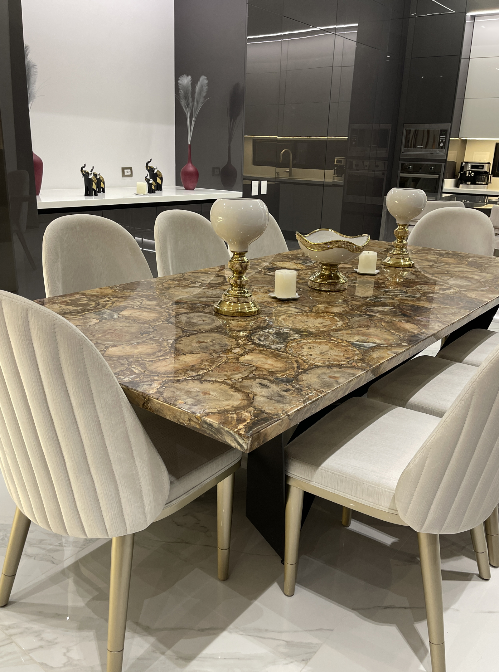 Mesa-Comedor-en-MADERA-PETRIFICADA