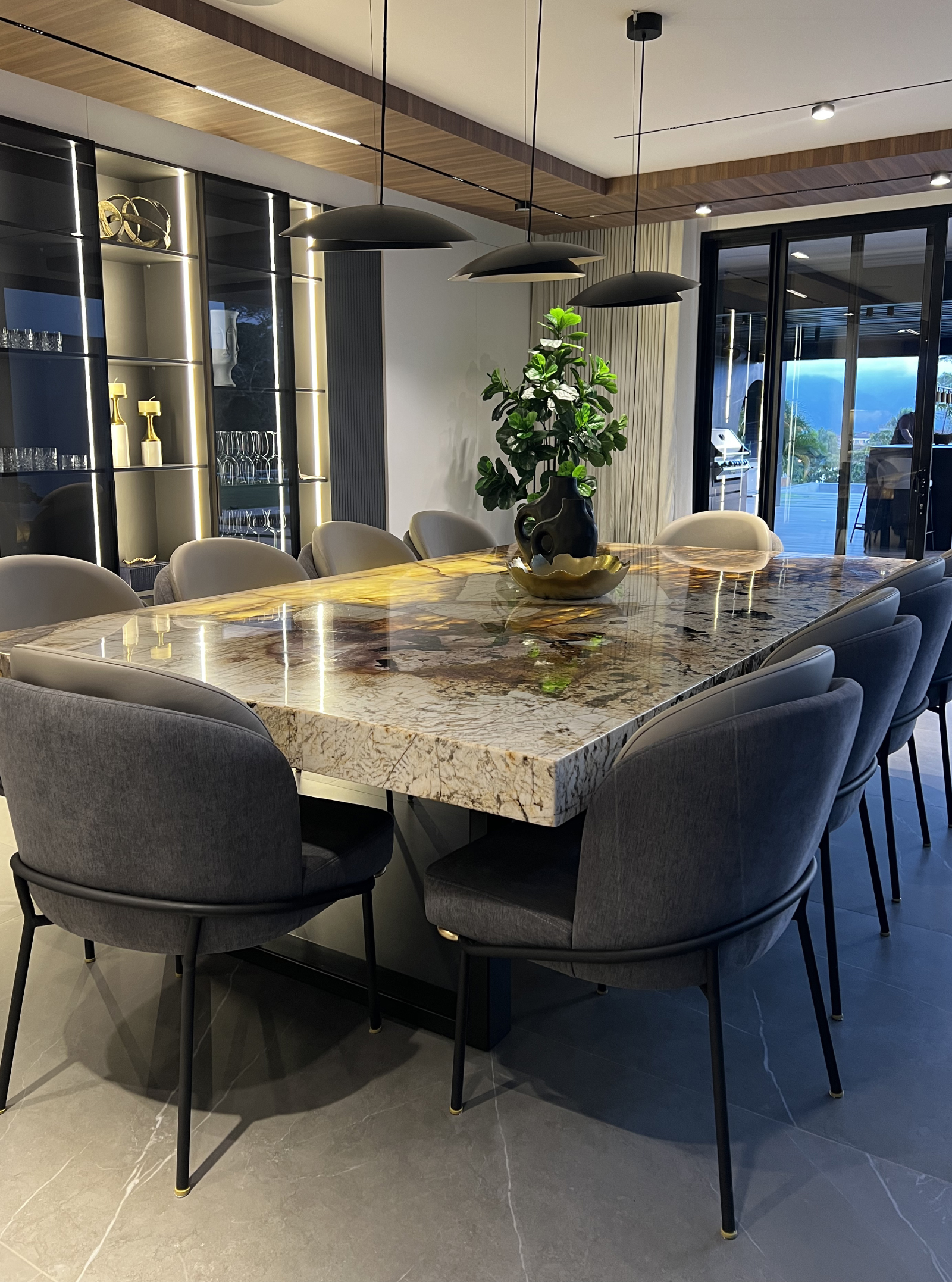 Mesa-Comedor-en-QUARZITA-PATAGONIA