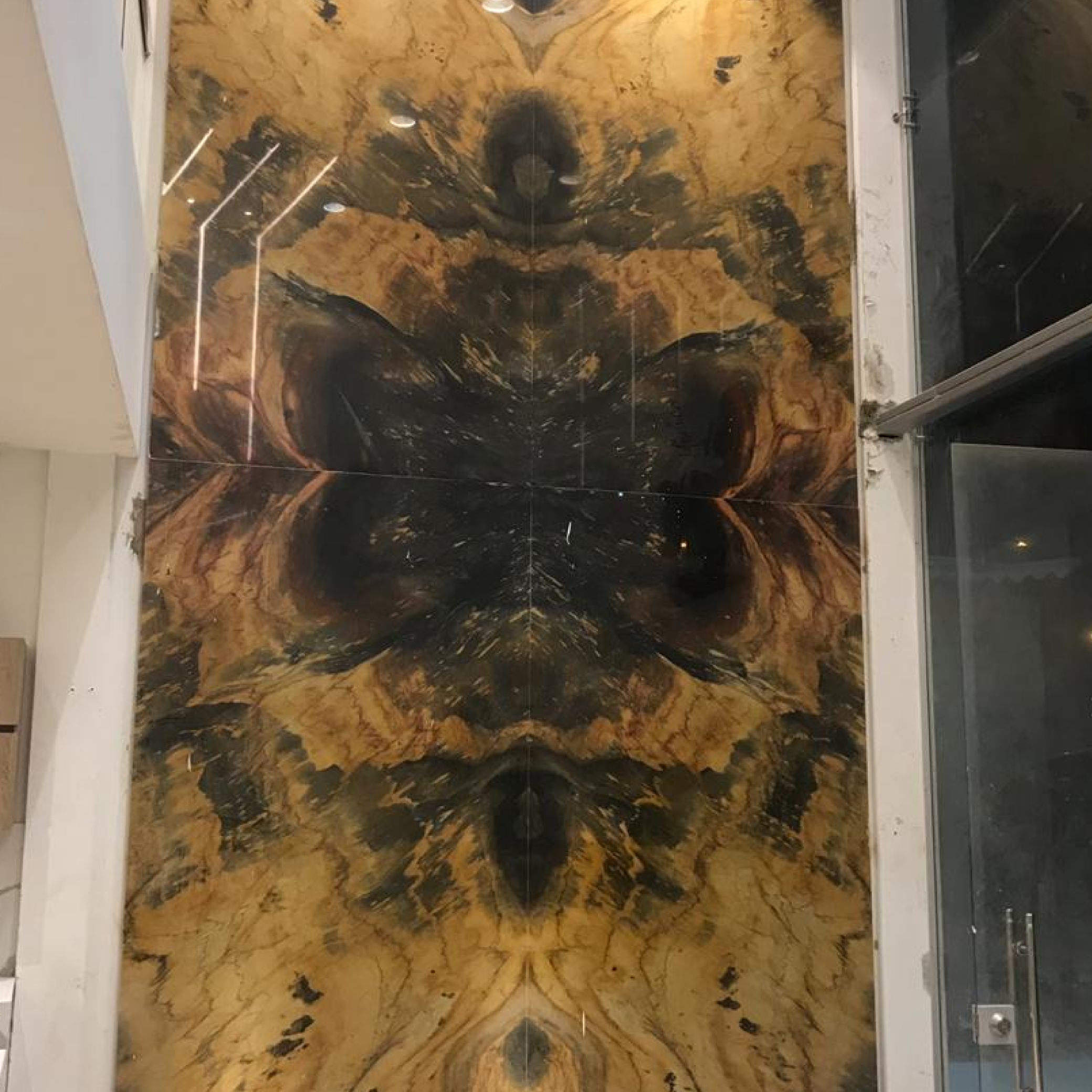 muro-de-impacto-granito-jacaranda-artemarmol-colombia muro-de-impacto-granito-jacaranda-artemarmol-colombia